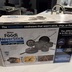 Ninja Foodi NeverStick 10-Piece Cookware Set